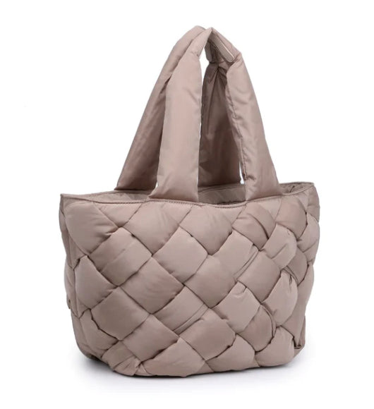 BRAIDED TOTE BAG - nude - HOWTOKiSSAFROG